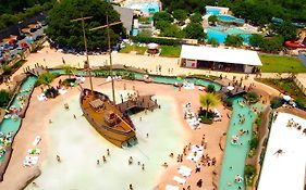 Spazzio Diroma Com Café da manhã e acesso gratuito ao Acqua Park - D